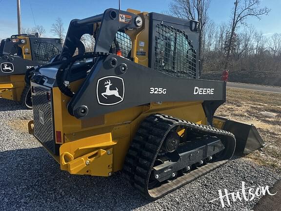 Image of John Deere 325G equipment image 2