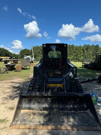 Image of John Deere 325G equipment image 2