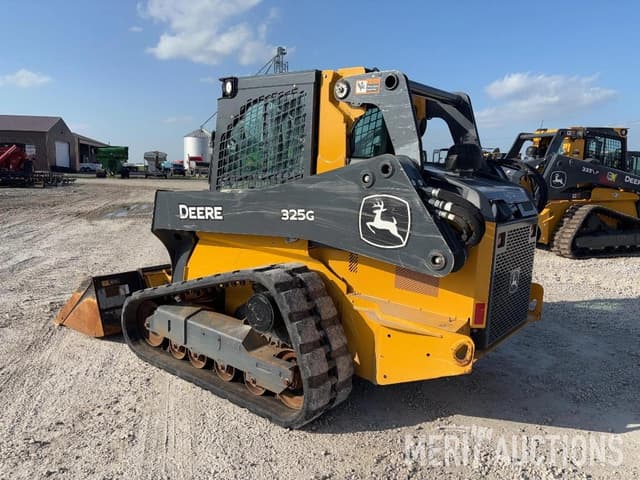 Image of John Deere 325G equipment image 2