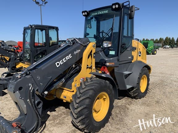 Image of John Deere 326P equipment image 2