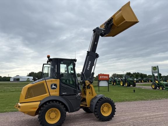 Image of John Deere 326P equipment image 1