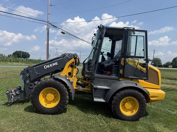 Image of John Deere 326P equipment image 1