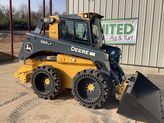 Image of John Deere 330P equipment image 3