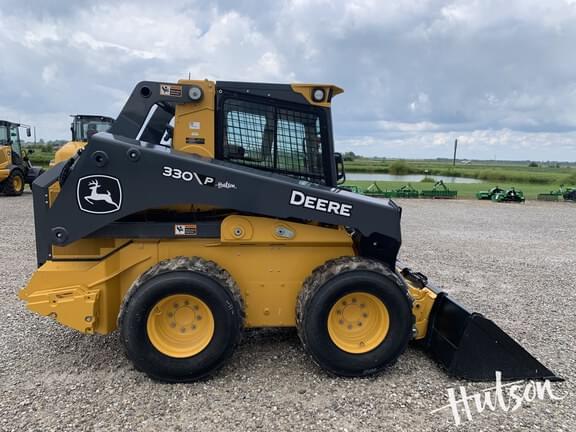 Image of John Deere 330P equipment image 3