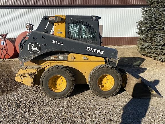 Image of John Deere 330G equipment image 4