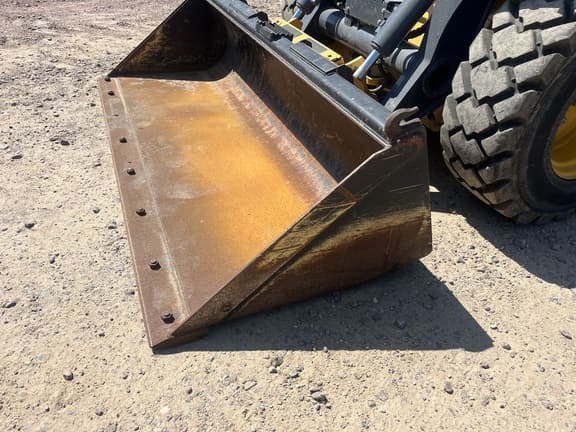 Image of John Deere 330G equipment image 1