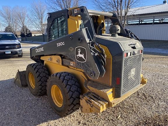 Image of John Deere 330G equipment image 1