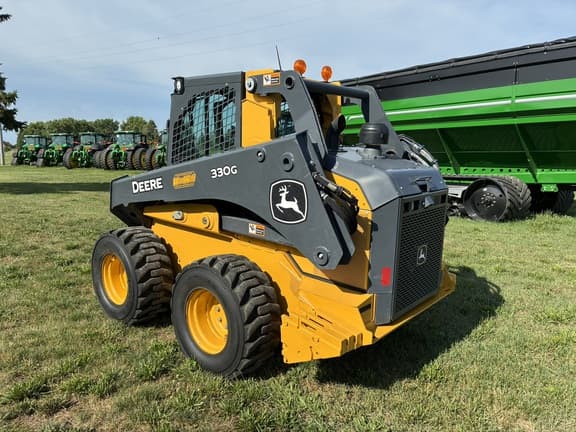 Image of John Deere 330G equipment image 3
