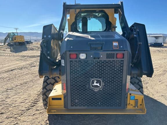 Image of John Deere 330G equipment image 4