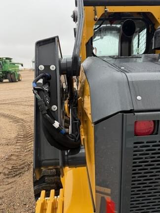 Image of John Deere 330G equipment image 3