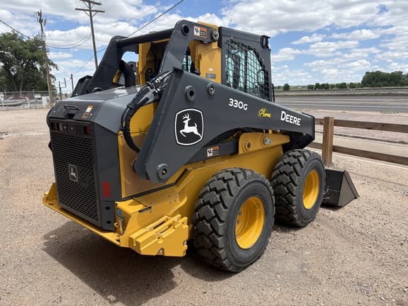 Image of John Deere 330G equipment image 3