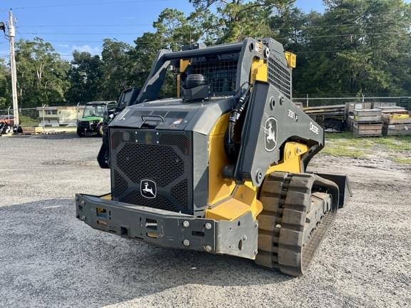Image of John Deere 331P equipment image 4
