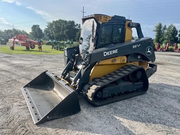 Image of John Deere 331P equipment image 1