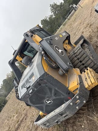 Image of John Deere 331P equipment image 4