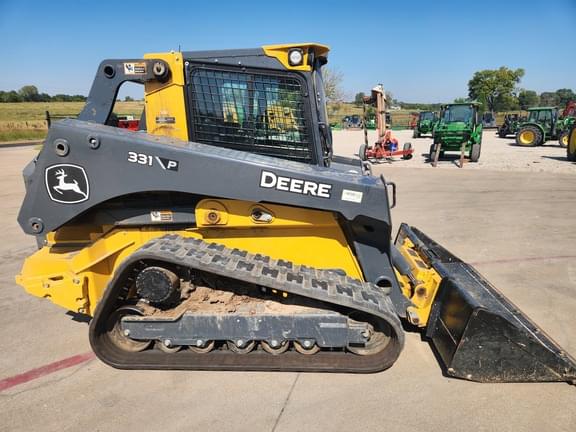 Image of John Deere 331P equipment image 4