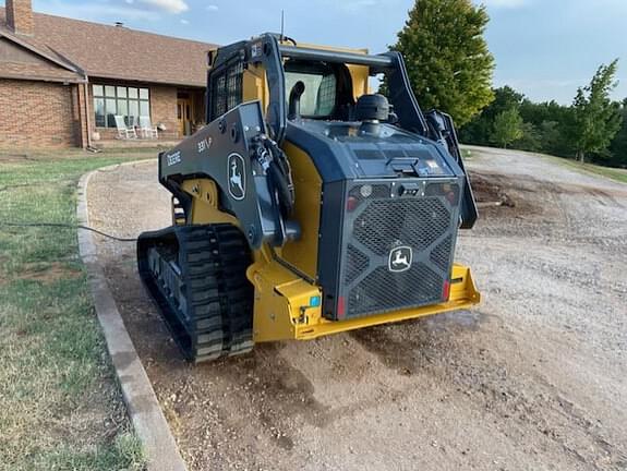 Image of John Deere 331P equipment image 1