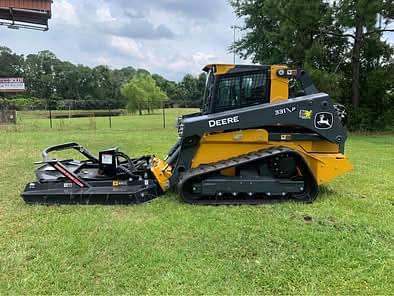 Image of John Deere 331P equipment image 1