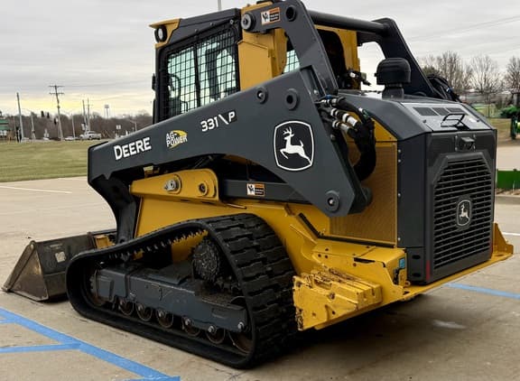 Image of John Deere 331P equipment image 4