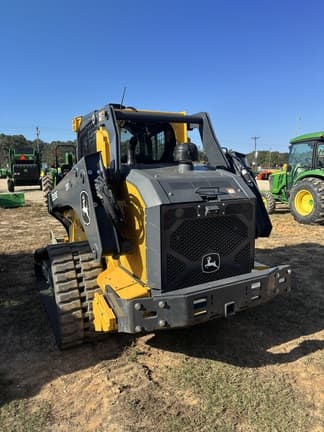 Image of John Deere 331P equipment image 4