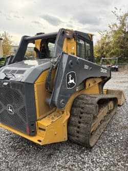 Image of John Deere 331P equipment image 1