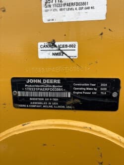 Image of John Deere 331P equipment image 4