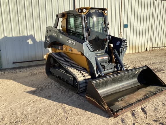 Image of John Deere 331P equipment image 3