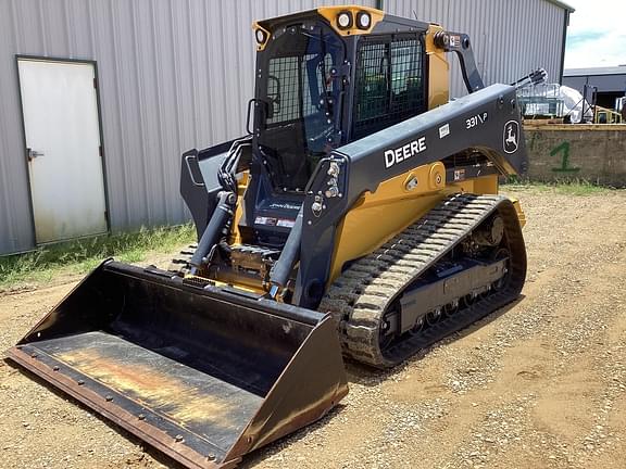 Image of John Deere 331P equipment image 2
