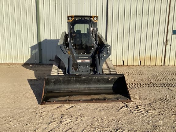 Image of John Deere 331P equipment image 4