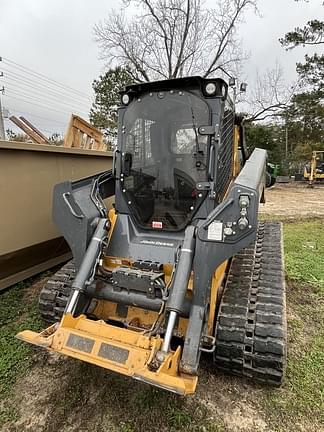 Image of John Deere 331G equipment image 2