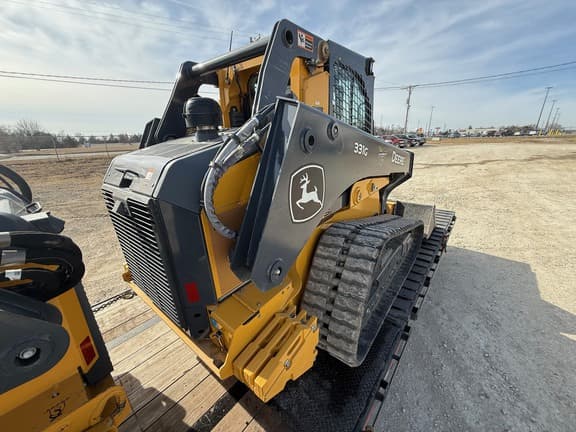 Image of John Deere 331G Image 1