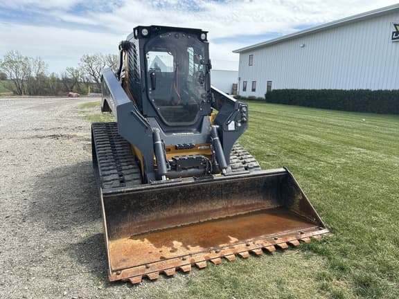 Image of John Deere 331G equipment image 2