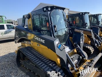 Main image John Deere 331G