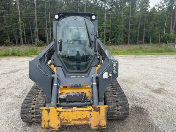 Image of John Deere 331G equipment image 1