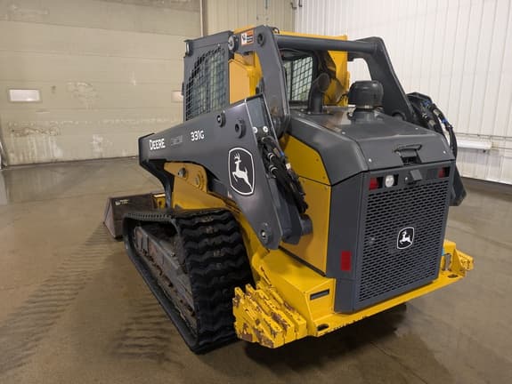 Image of John Deere 331G equipment image 3