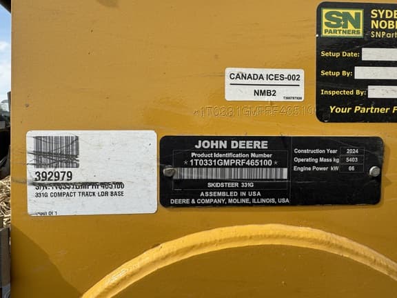 Image of John Deere 331G equipment image 2