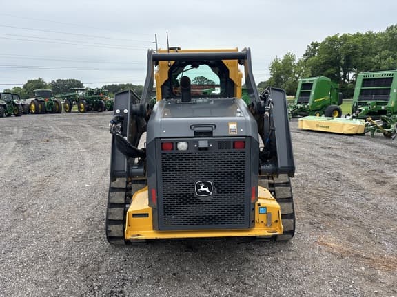 Image of John Deere 331G equipment image 3