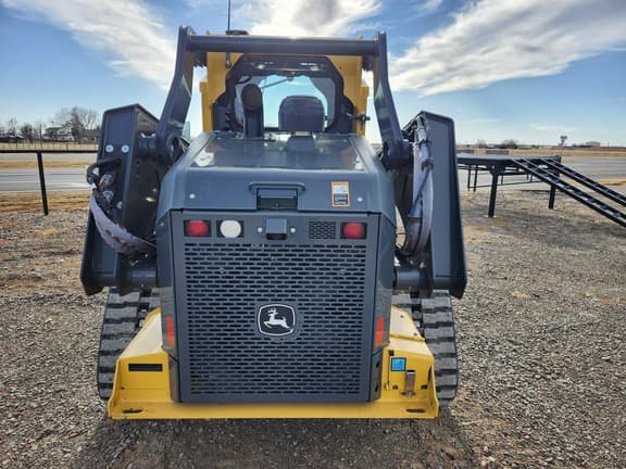 Image of John Deere 331G equipment image 3