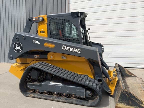 Image of John Deere 331G equipment image 3