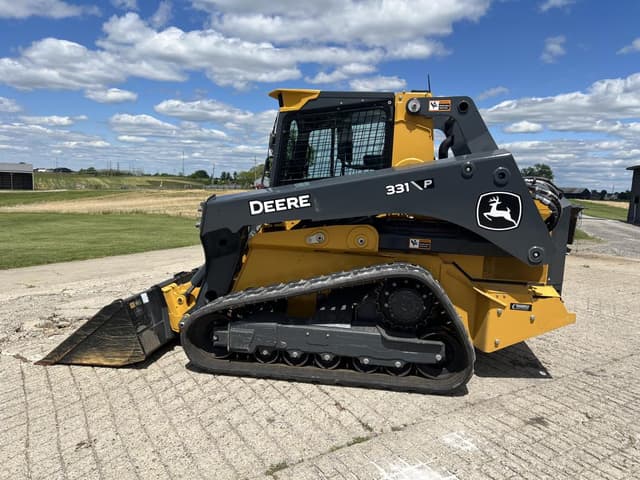 Image of John Deere 331P equipment image 2
