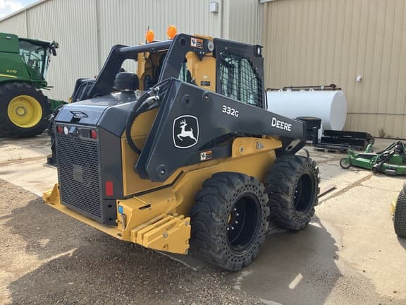 Image of John Deere 332G equipment image 3