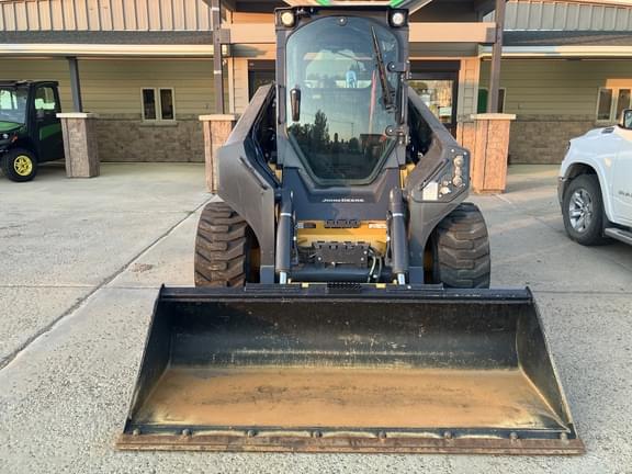 Image of John Deere 332G equipment image 4