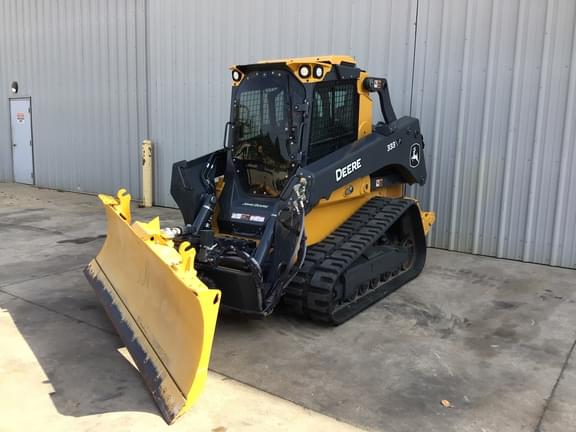 Image of John Deere 333P equipment image 4