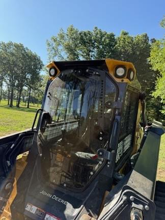 Image of John Deere 333P equipment image 1
