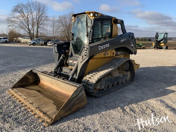 Image of John Deere 333P equipment image 1
