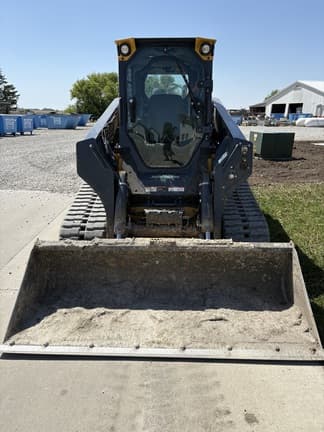 Image of John Deere 333P equipment image 2