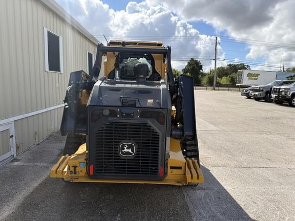 Image of John Deere 333P equipment image 3
