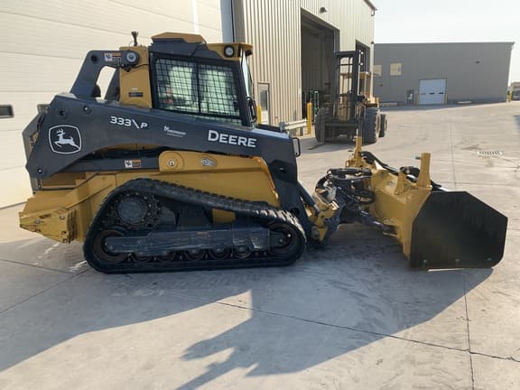 Image of John Deere 333P equipment image 1