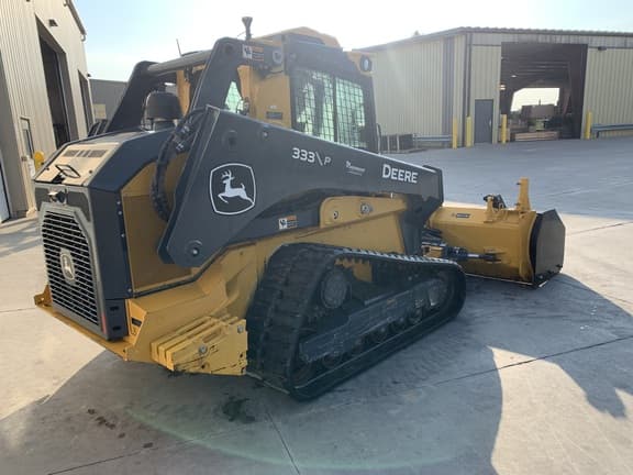 Image of John Deere 333P equipment image 2