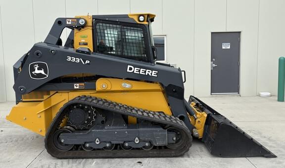 Image of John Deere 333P equipment image 1