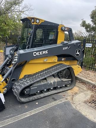 Image of John Deere 333P equipment image 2